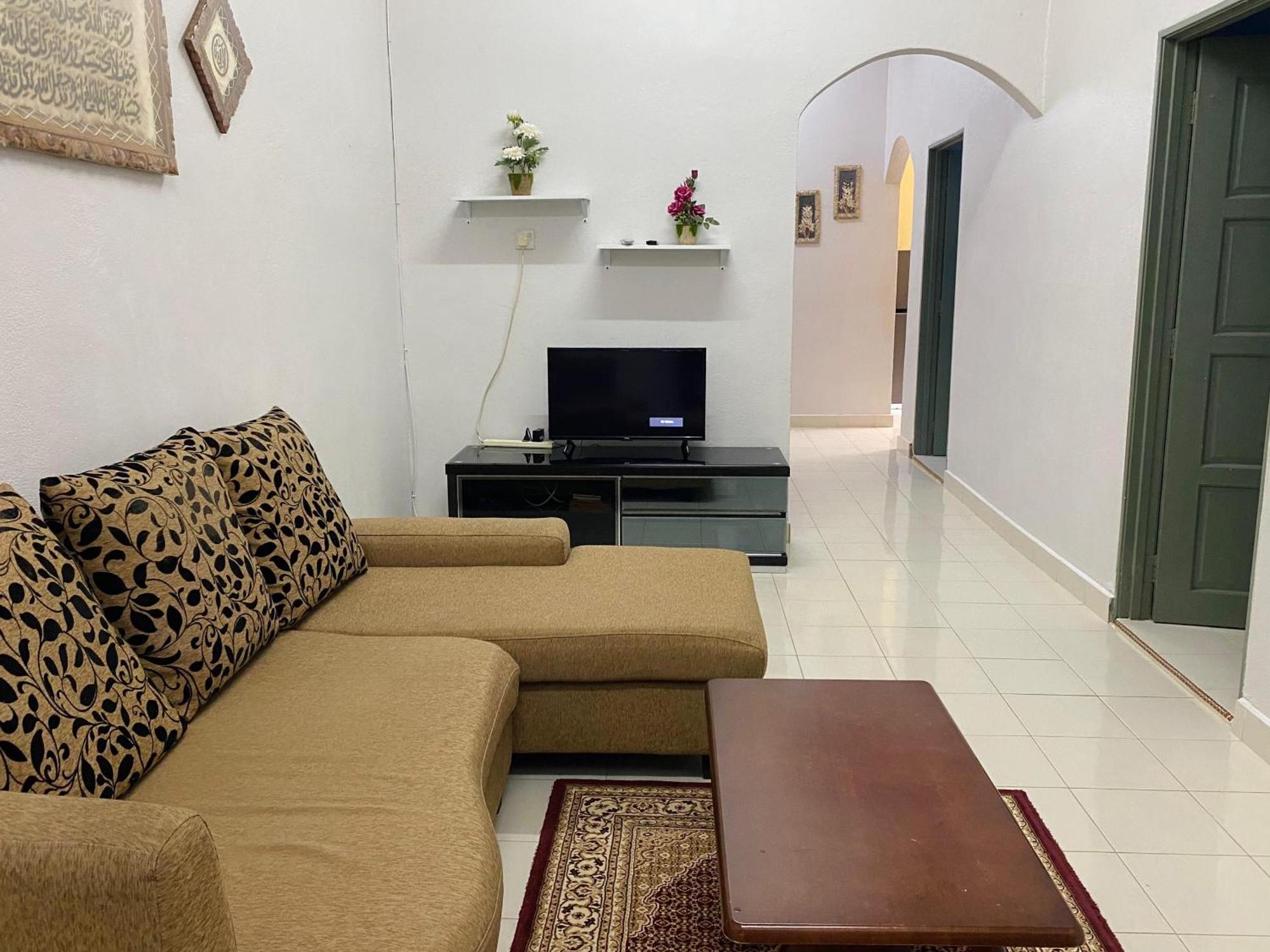 Desa Kemboja Homestay パンタイ・サナング エクステリア 写真